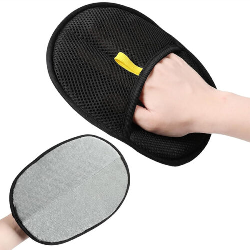 рукавичка для уборки шерсти с дивана